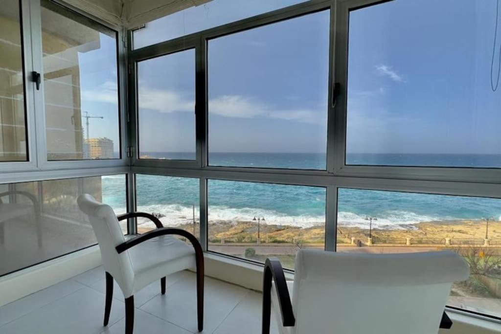 Apartment Sea View On Promenade