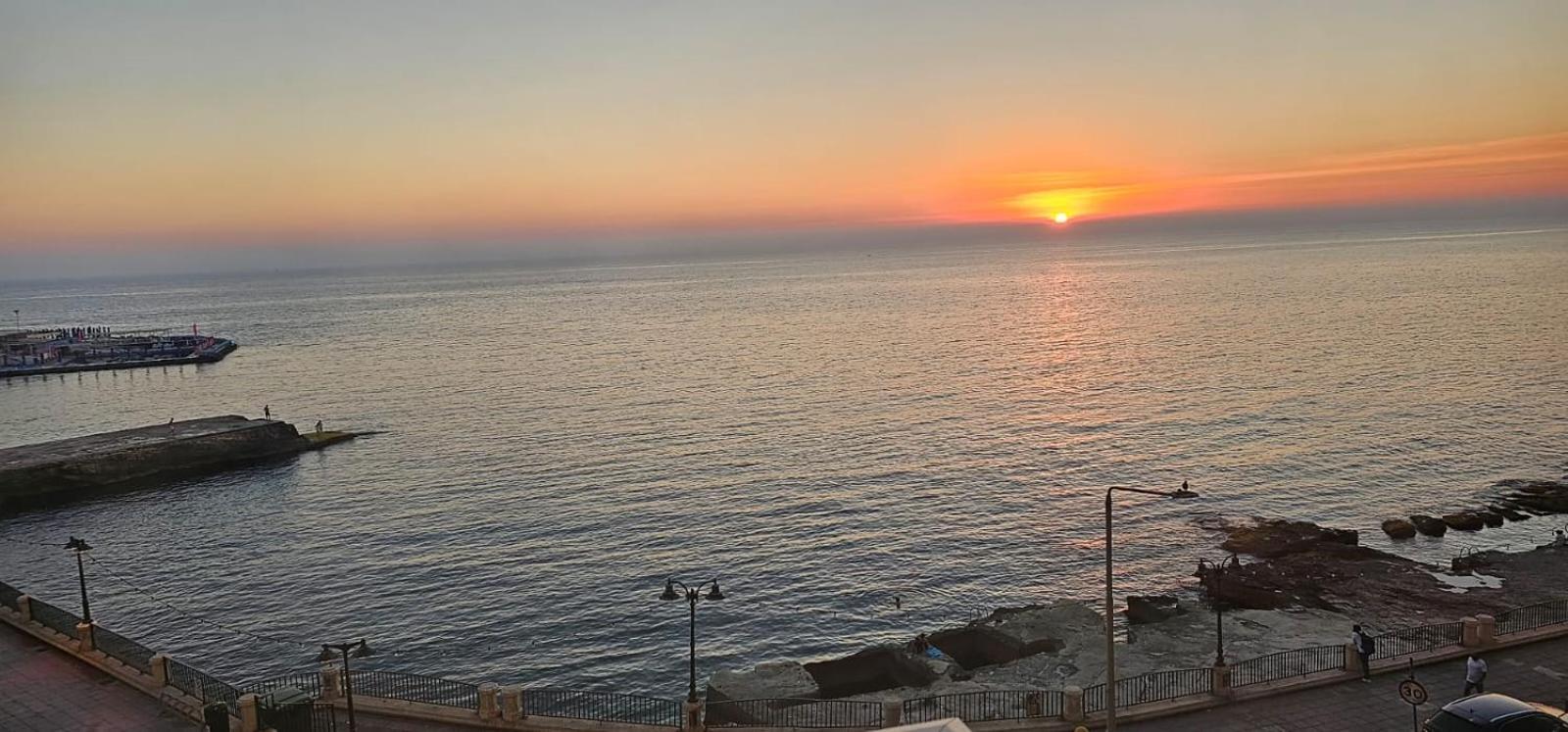Apartment Sea View On Promenade