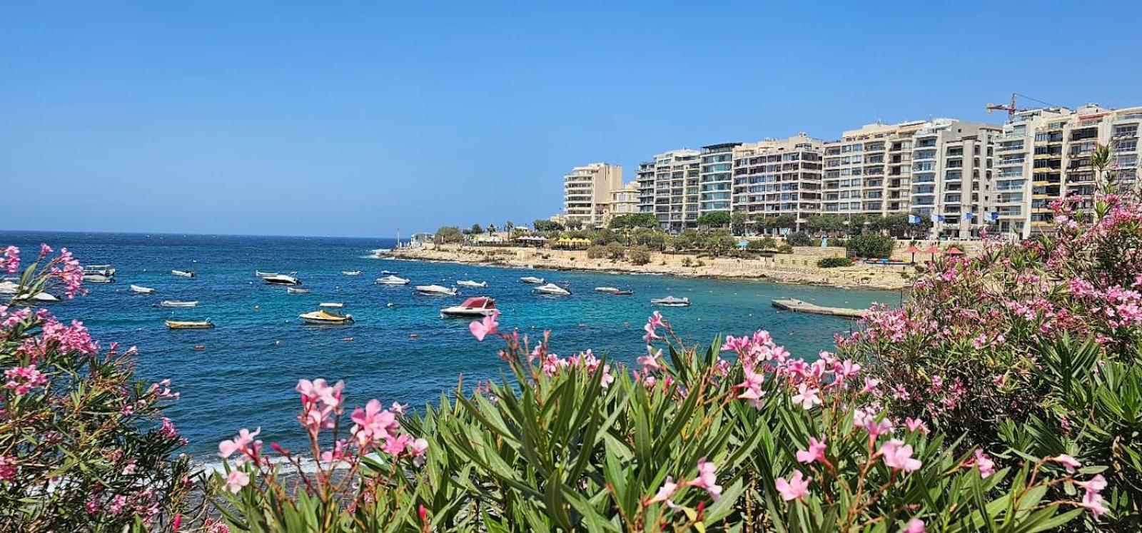 Sea View On Promenade * Sliema