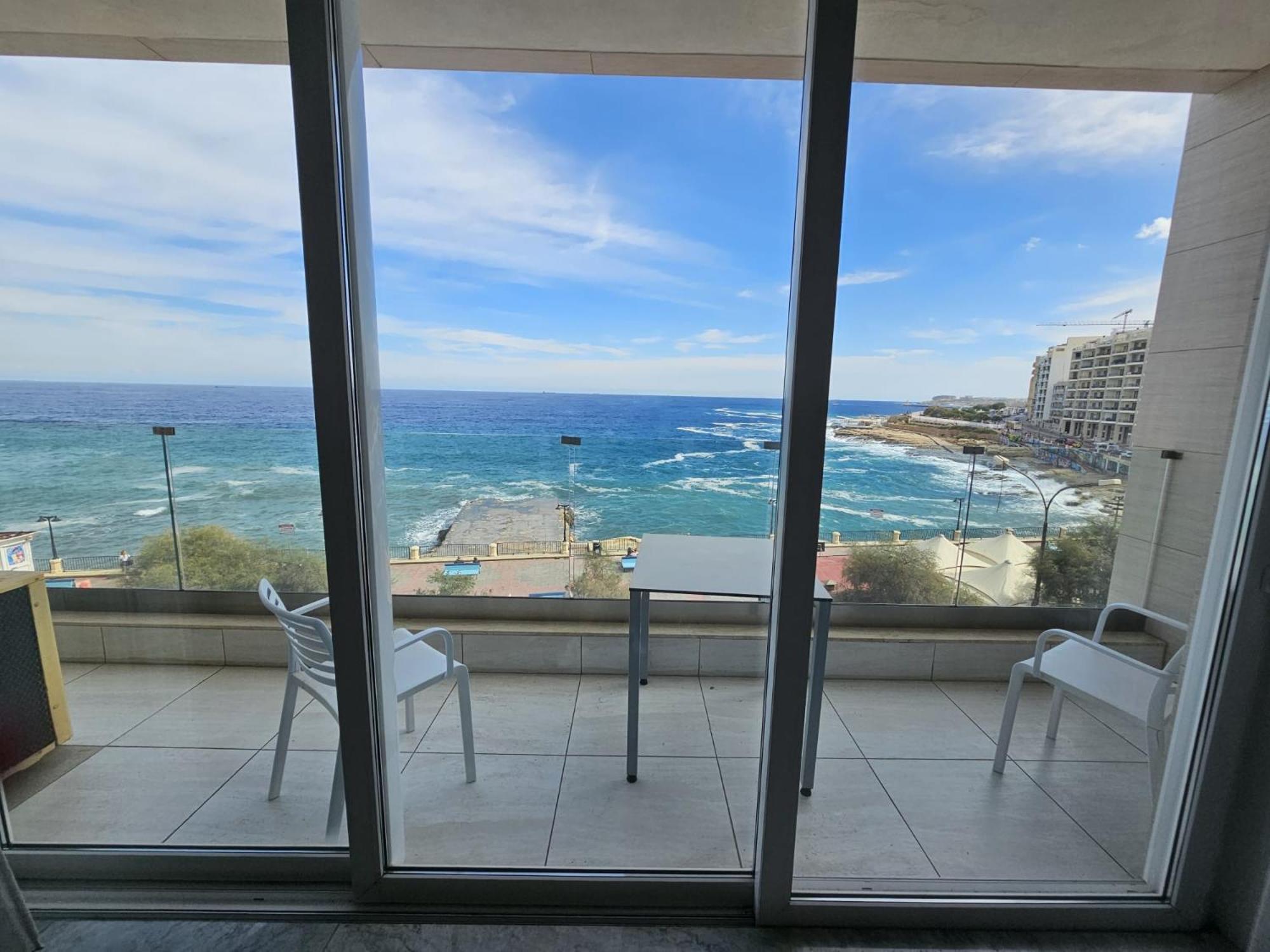 Apartment Sea View On Promenade *