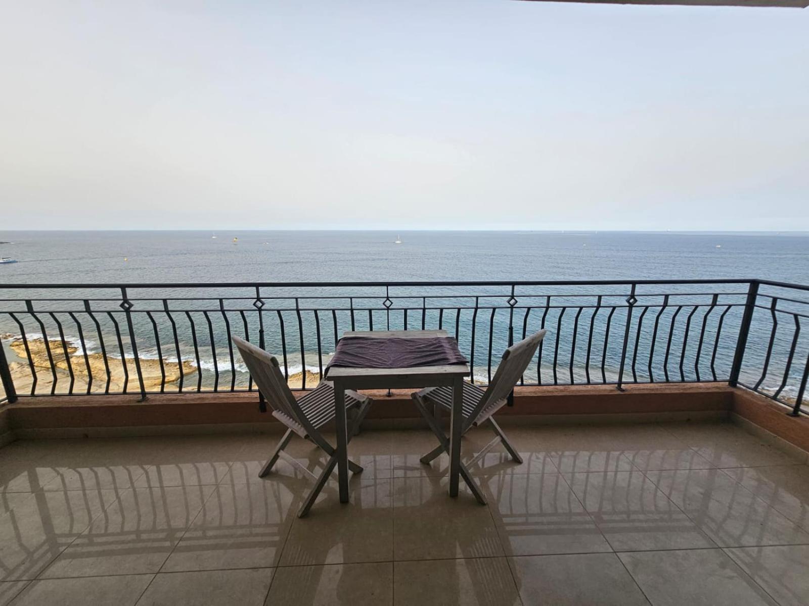 Sea View On Promenade * Sliema