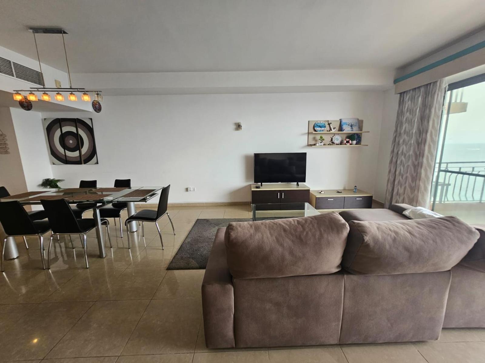 Sea View On Promenade Apartment Sliema